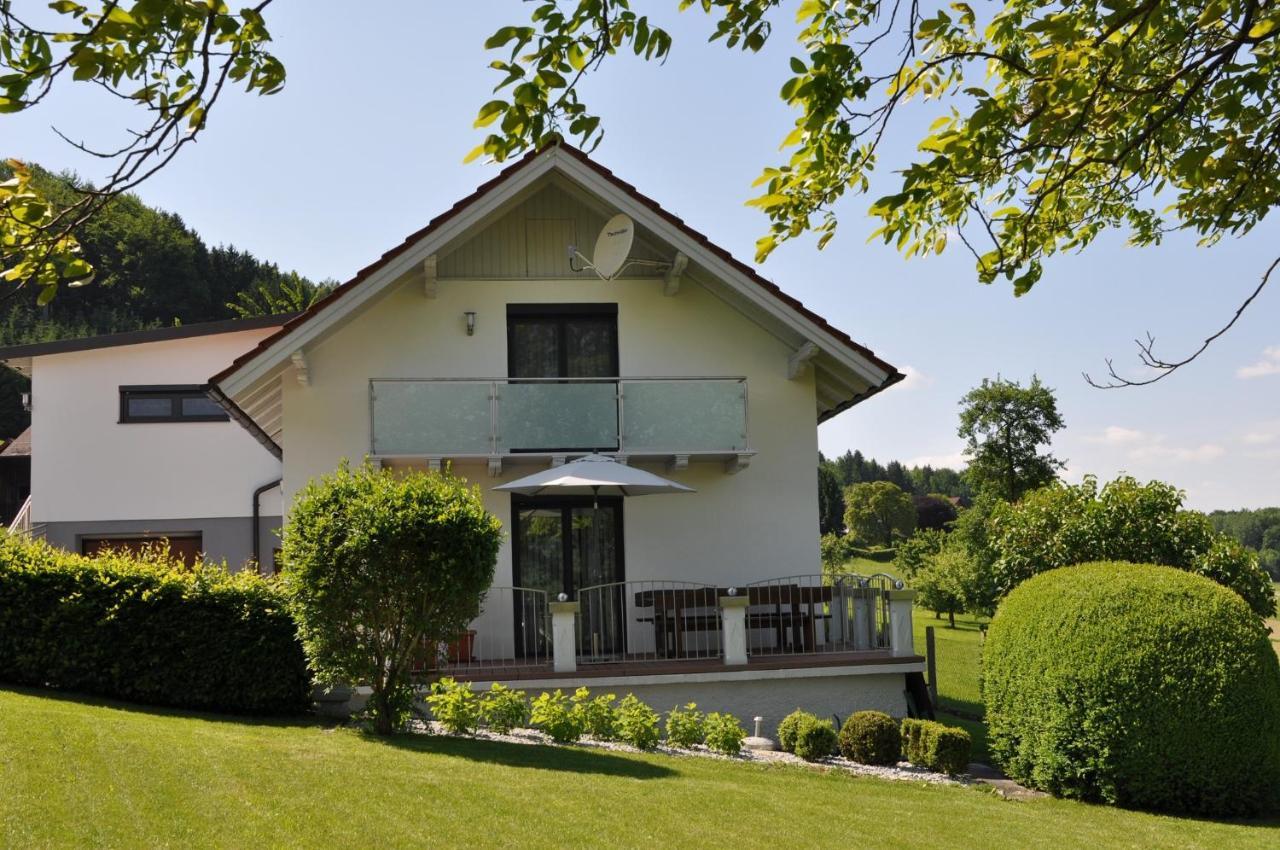 Das Ferienhaus Attersee Bagian luar foto